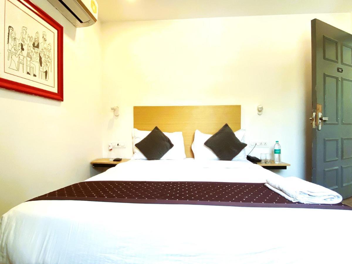 Qotel Hotel Ip Residency East Delhi Preet Vihar New Delhi Exteriör bild